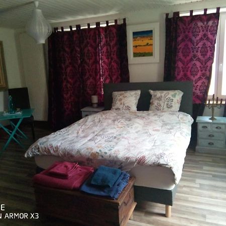 Au Petit Bonheur Bed & Breakfast Courgenay Ngoại thất bức ảnh